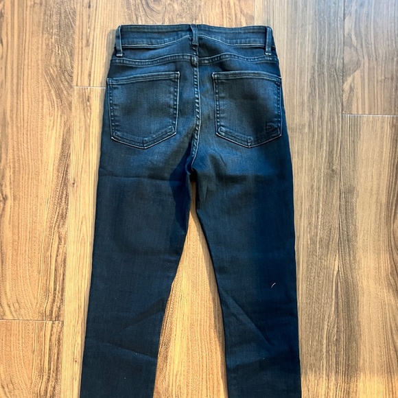 Fidelity Gwen High Rise Skinny Jeans, size 24, dark blue. - Picture 3 of 8